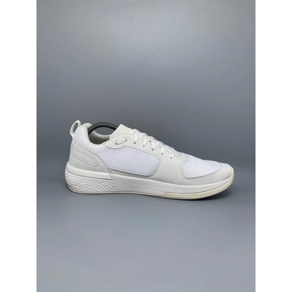 OluKai anau white